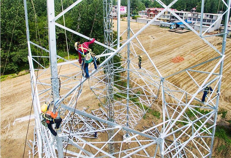 伯陽—潁州500千伏線路工程進入組塔施工高峰期