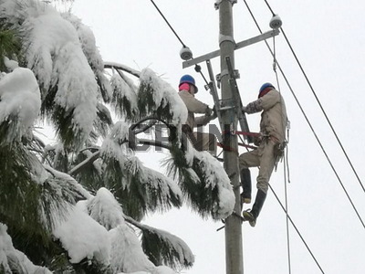 郎溪供電公司：履冰臥雪保供電