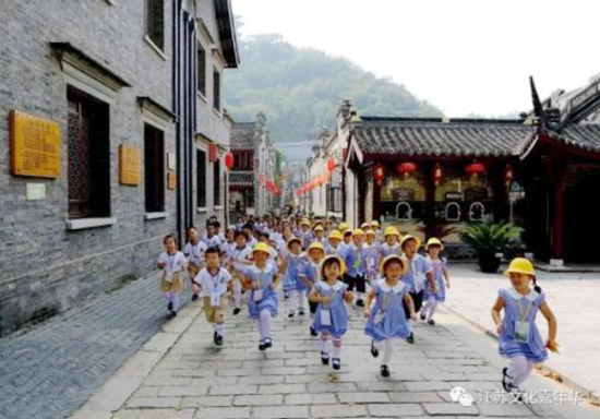 量身定做旅游項目 江蘇在港啟動“兩個一萬”惠民行動